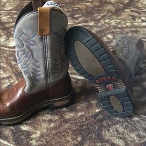 Rocky Shoes - Rocky Leather pull on boot Size 6 Rocky Shoes - Rocky Leather pull on boot Size 6